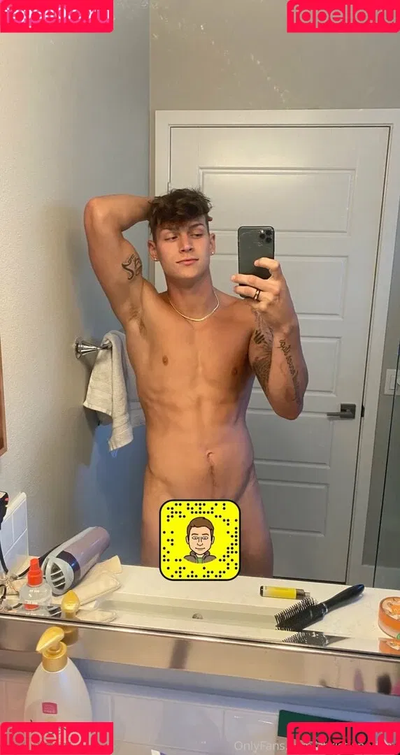 hungodeyfree Onlyfans Photo Gallery 