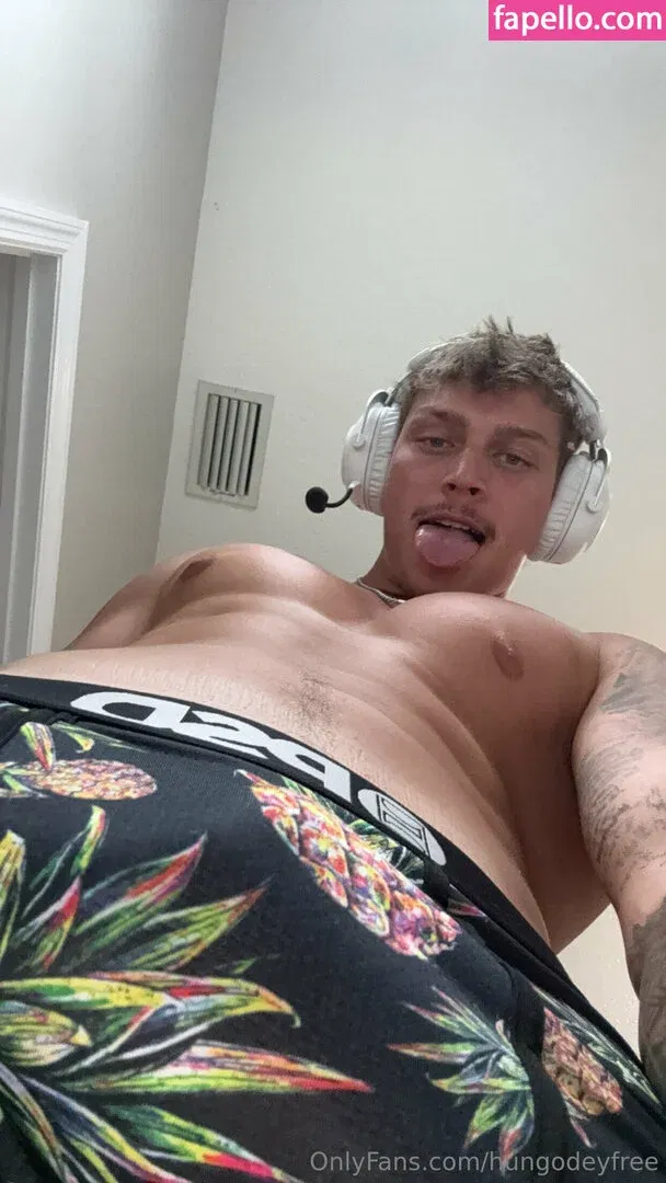 hungodeyfree Onlyfans Photo Gallery 