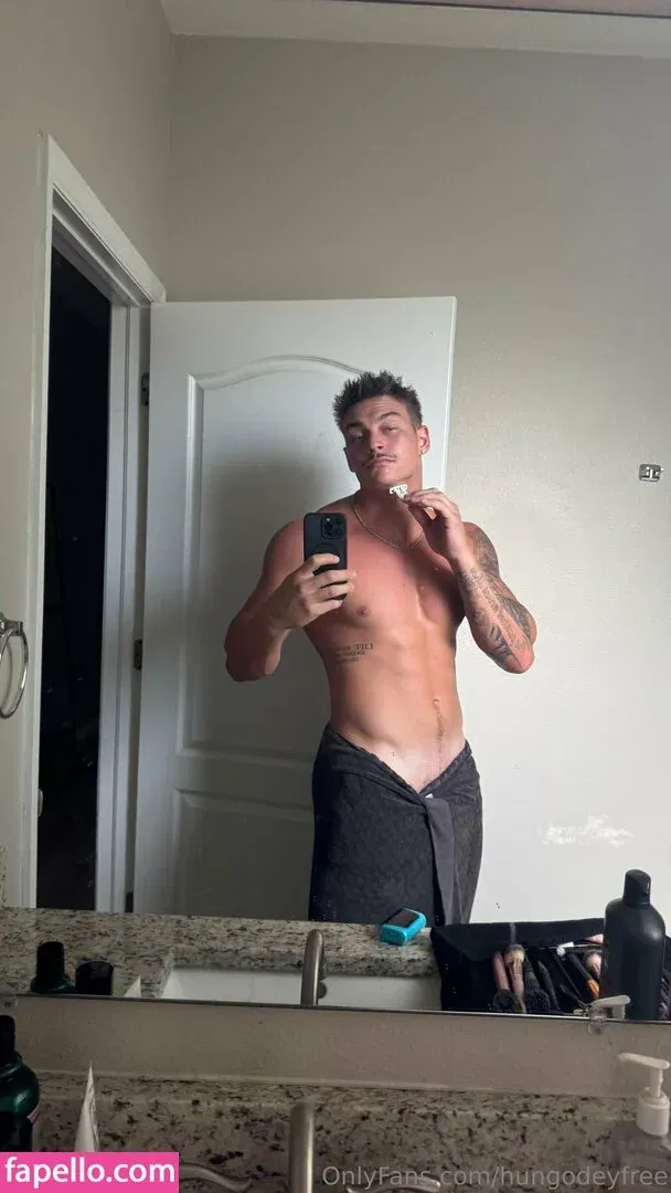 hungodeyfree Onlyfans Photo Gallery 