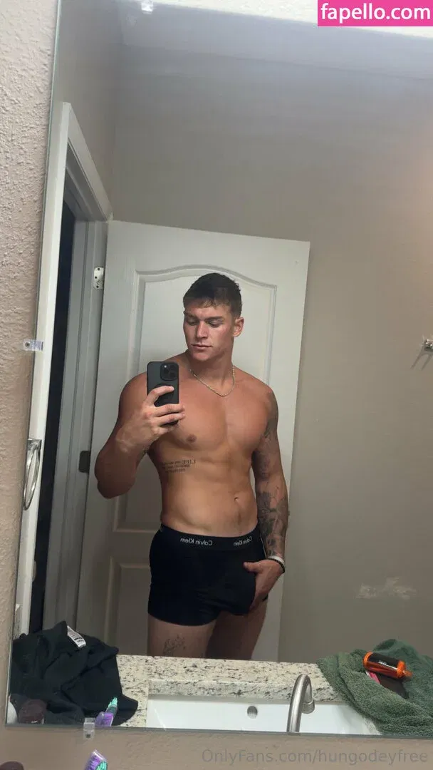 hungodeyfree Onlyfans Photo Gallery 