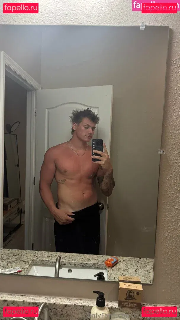 hungodeyfree Onlyfans Photo Gallery 