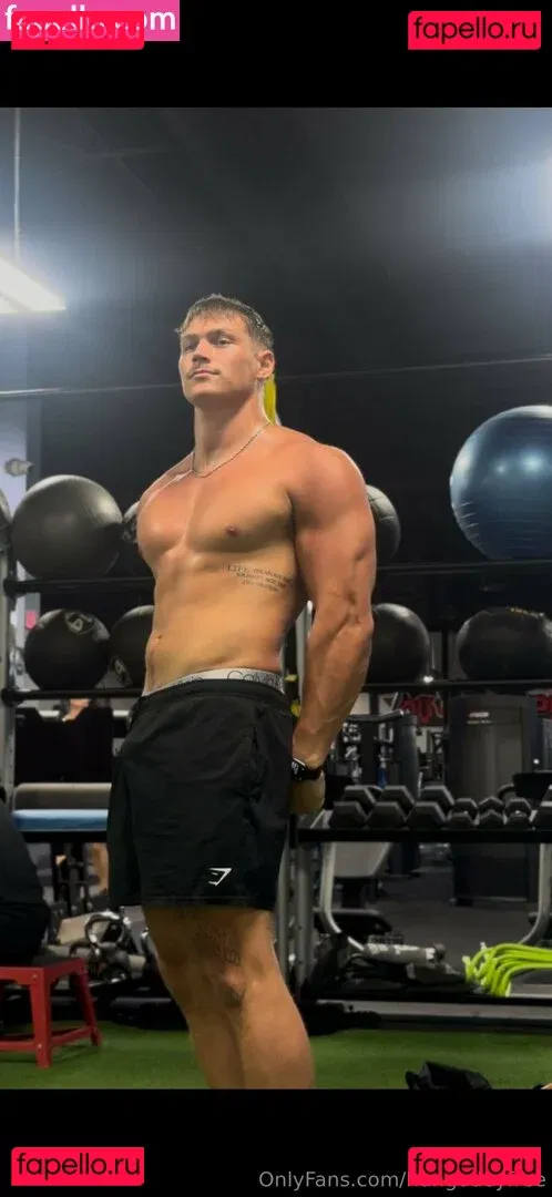 hungodeyfree Onlyfans Photo Gallery 