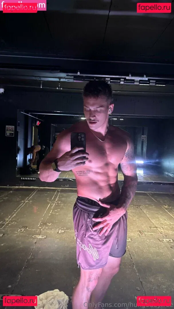 hungodeyfree Onlyfans Photo Gallery 