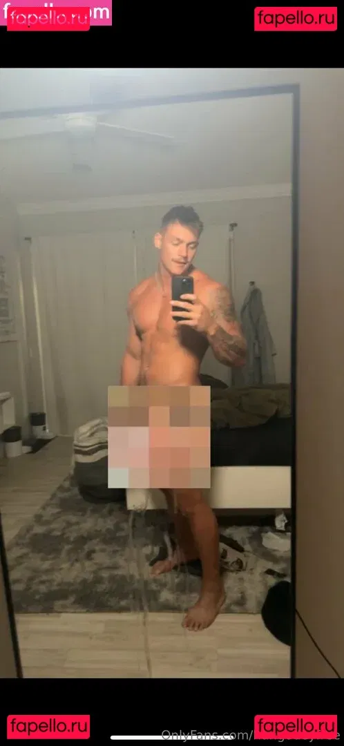 hungodeyfree Onlyfans Photo Gallery 