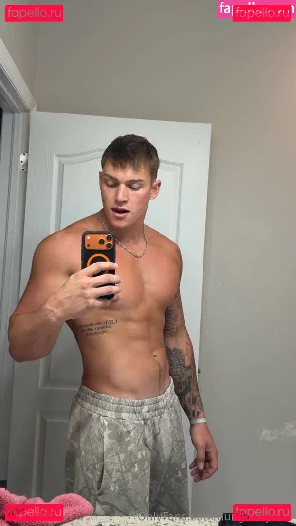 hungodeyfree Onlyfans Photo Gallery 