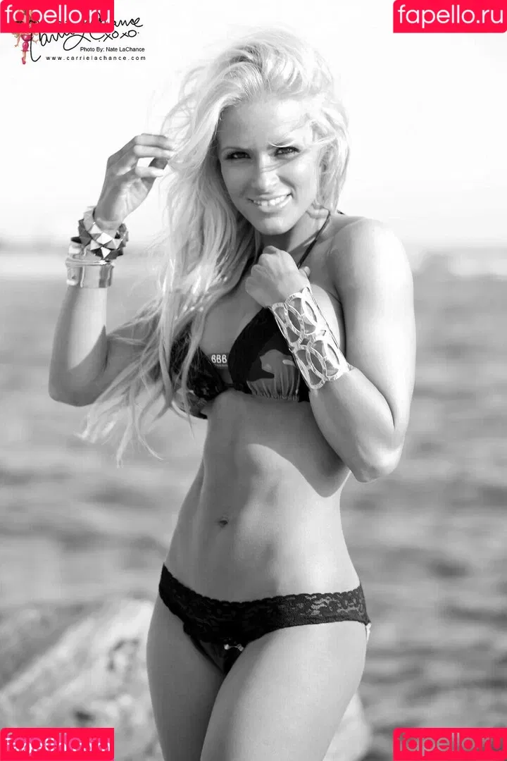 Carrie Lachance Onlyfans Photo Gallery 