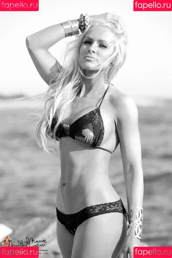 Carrie Lachance Onlyfans Photo Gallery 