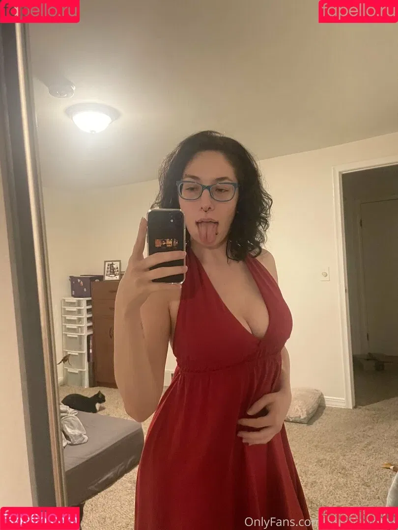 ghostlygothx Onlyfans Photo Gallery 