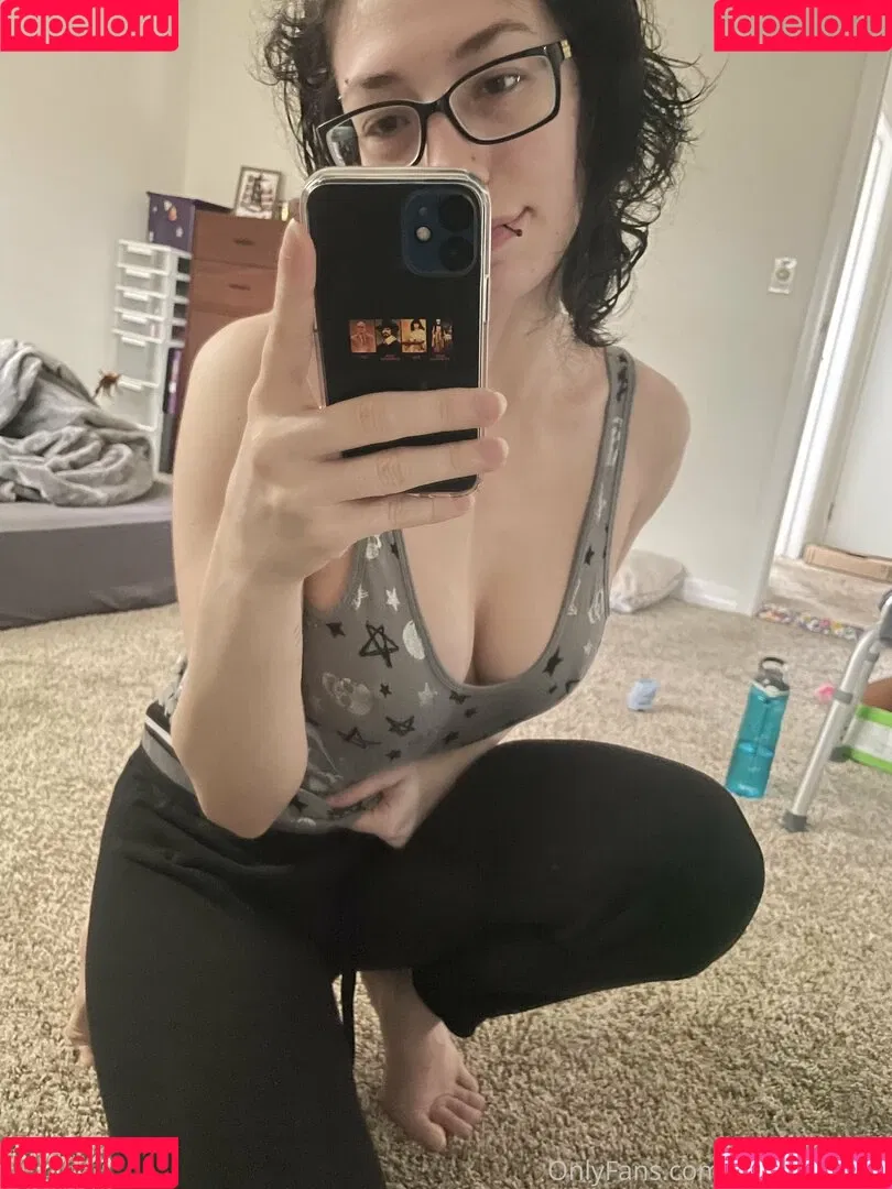 ghostlygothx Onlyfans Photo Gallery 