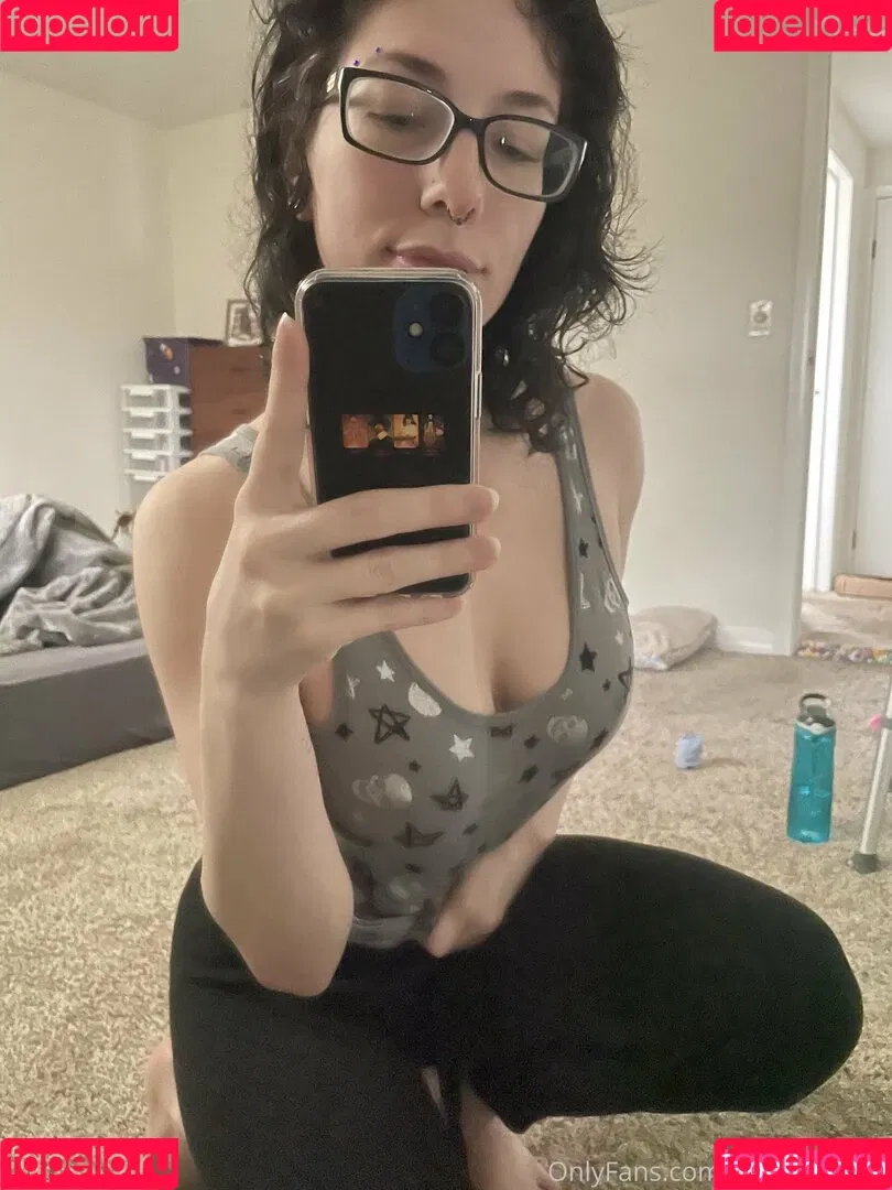 ghostlygothx Onlyfans Photo Gallery 