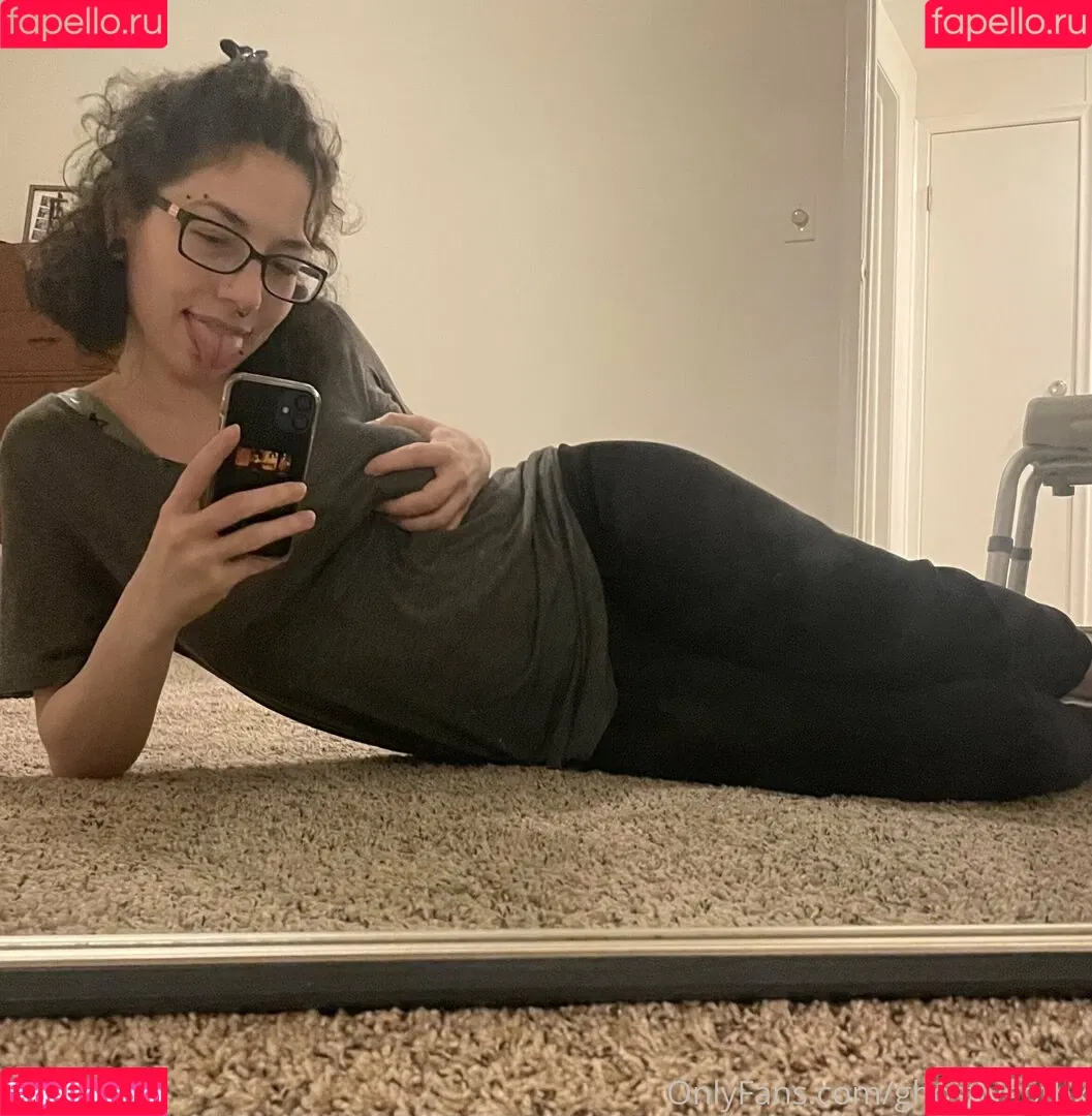 ghostlygothx Onlyfans Photo Gallery 