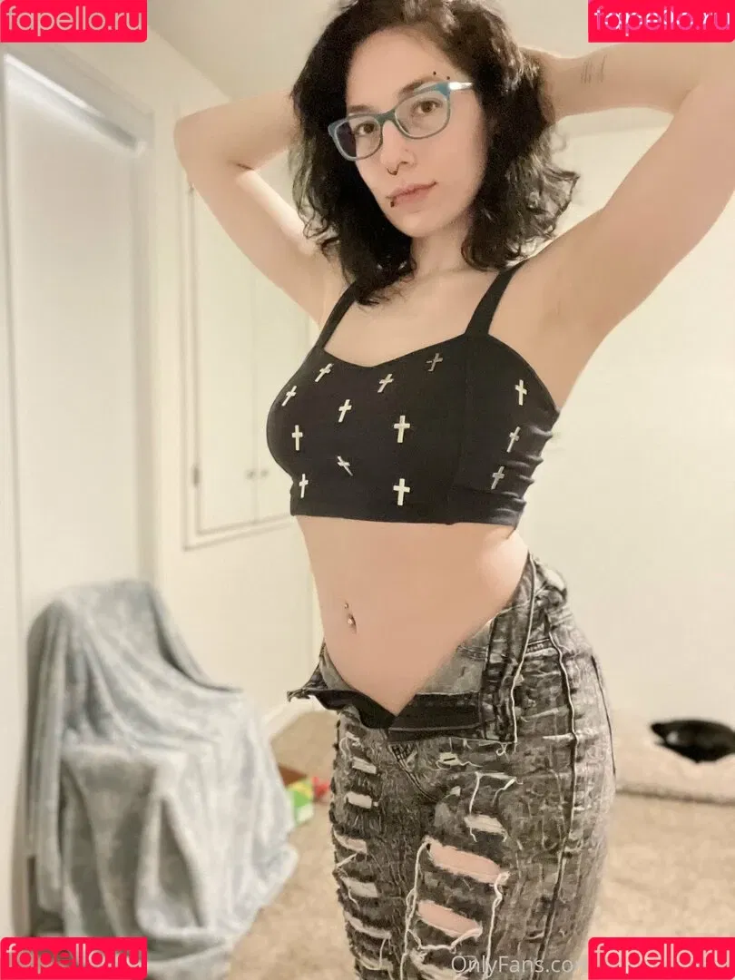 ghostlygothx Onlyfans Photo Gallery 
