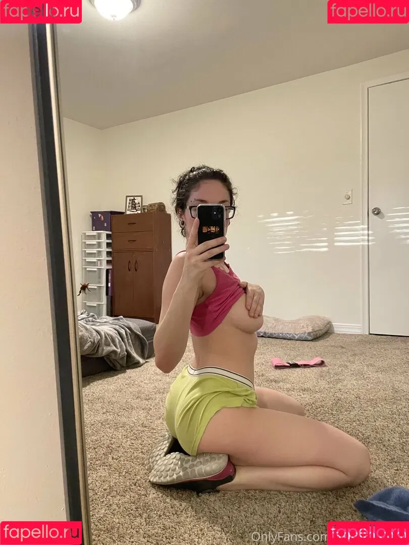ghostlygothx Onlyfans Photo Gallery 