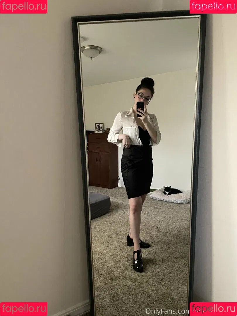 ghostlygothx Onlyfans Photo Gallery 