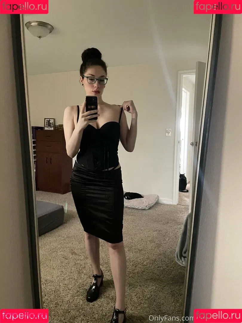 ghostlygothx Onlyfans Photo Gallery 