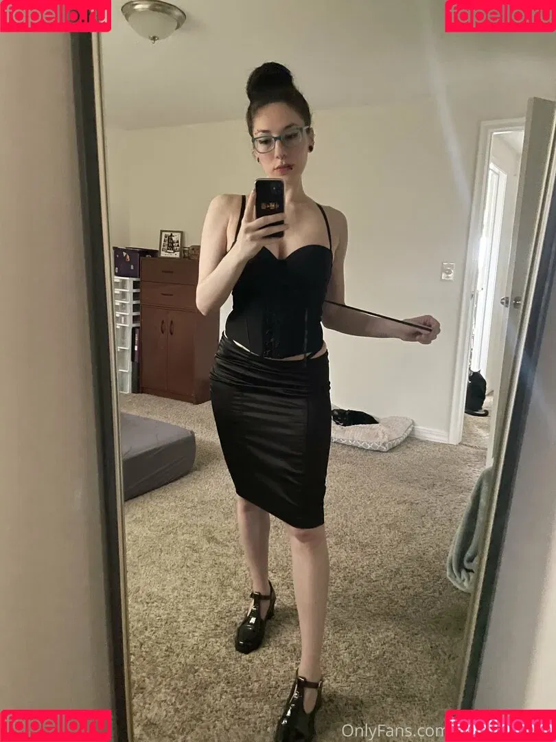 ghostlygothx Onlyfans Photo Gallery 