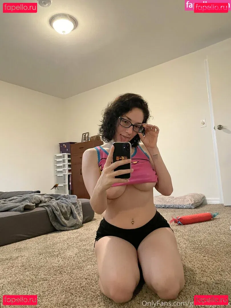 ghostlygothx Onlyfans Photo Gallery 