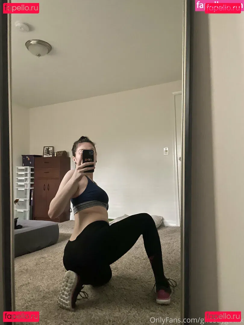 ghostlygothx Onlyfans Photo Gallery 