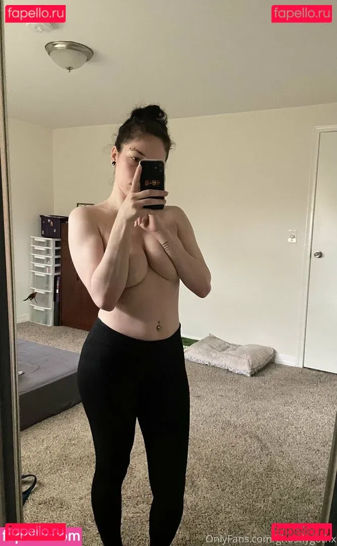 ghostlygothx Onlyfans Photo Gallery 