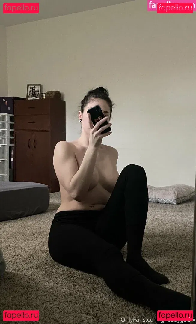 ghostlygothx Onlyfans Photo Gallery 