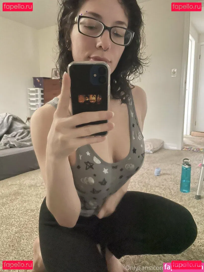 ghostlygothx Onlyfans Photo Gallery 