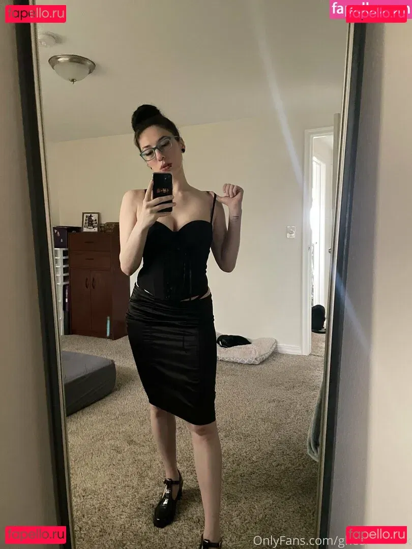ghostlygothx Onlyfans Photo Gallery 