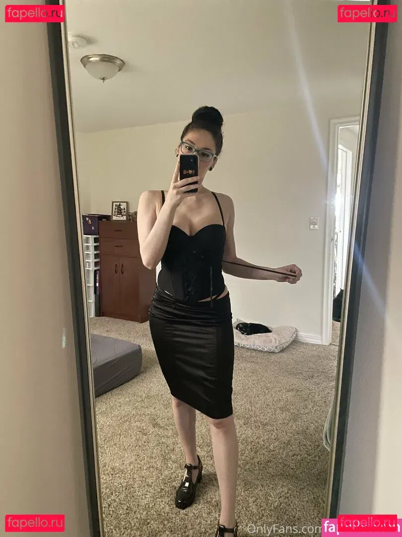 ghostlygothx Onlyfans Photo Gallery 