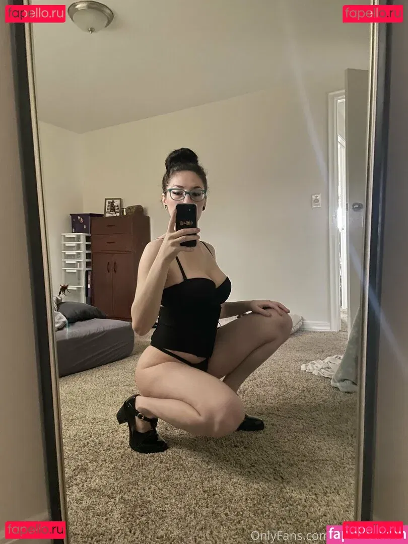 ghostlygothx Onlyfans Photo Gallery 