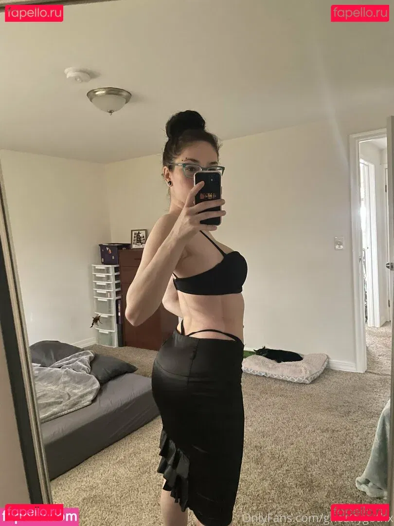 ghostlygothx Onlyfans Photo Gallery 