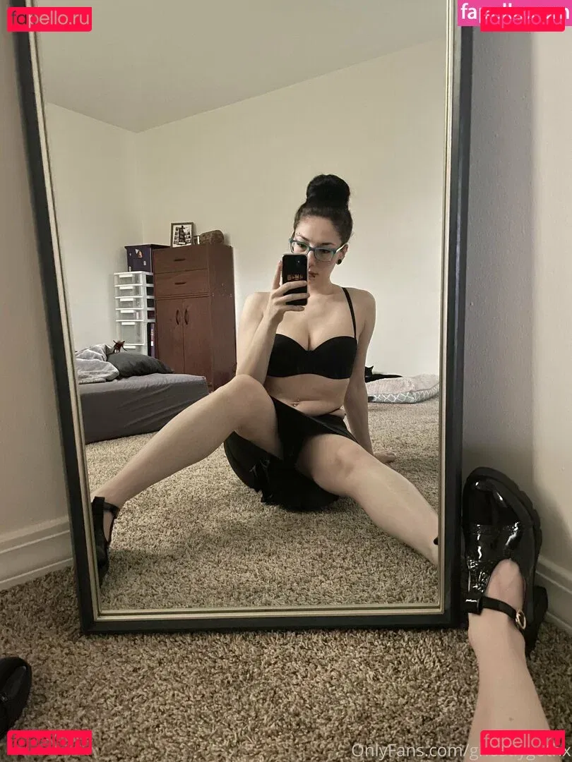 ghostlygothx Onlyfans Photo Gallery 