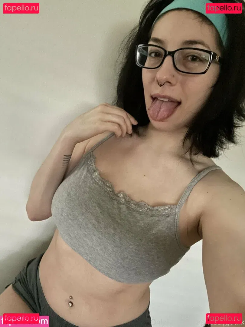 ghostlygothx Onlyfans Photo Gallery 