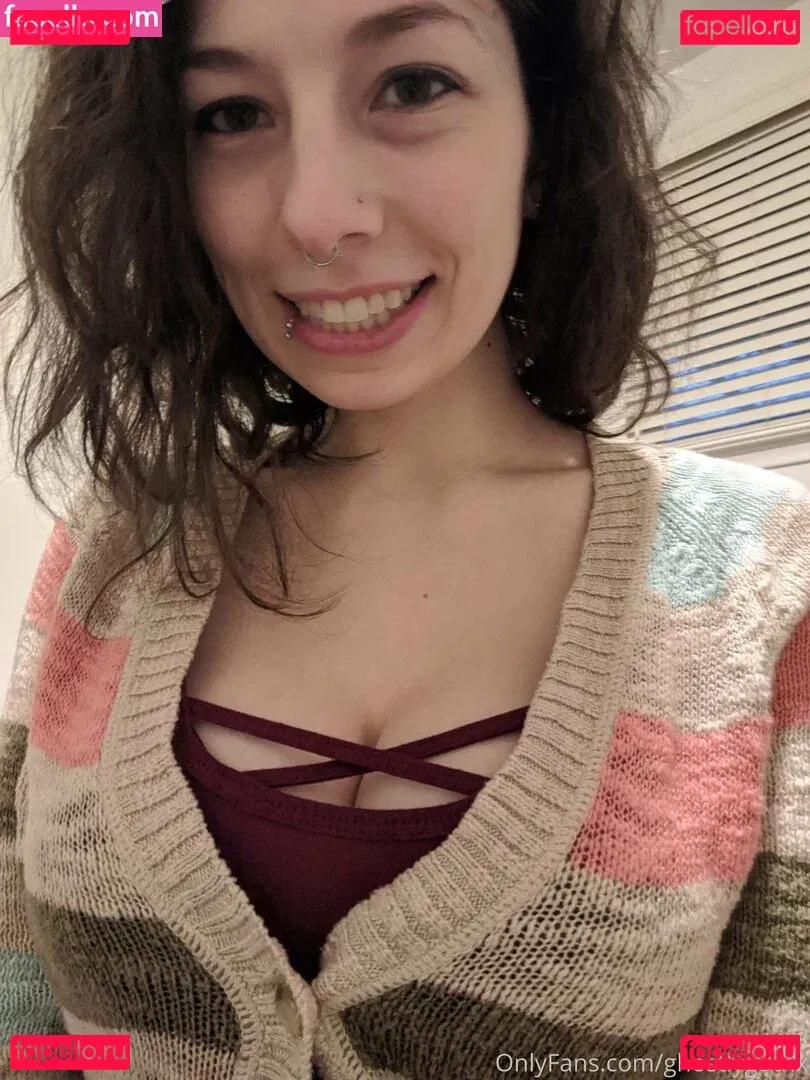 ghostlygothx Onlyfans Photo Gallery 