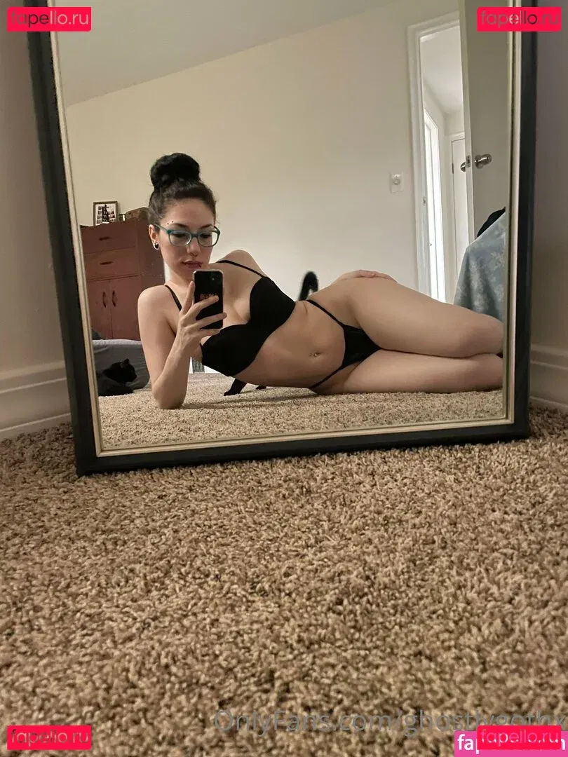 ghostlygothx Onlyfans Photo Gallery 