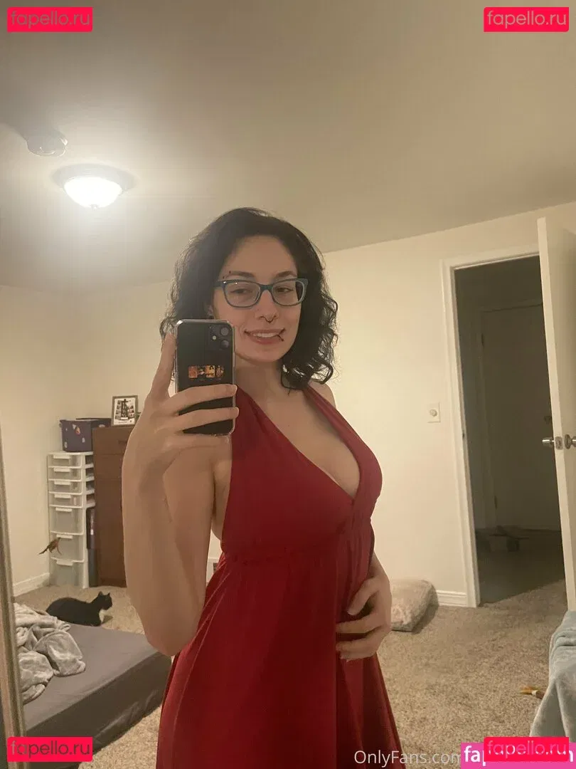 ghostlygothx Onlyfans Photo Gallery 