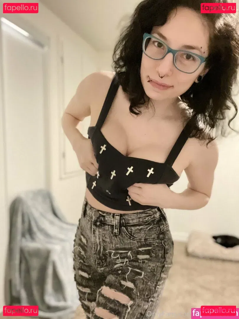 ghostlygothx Onlyfans Photo Gallery 