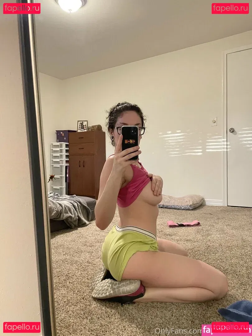 ghostlygothx Onlyfans Photo Gallery 