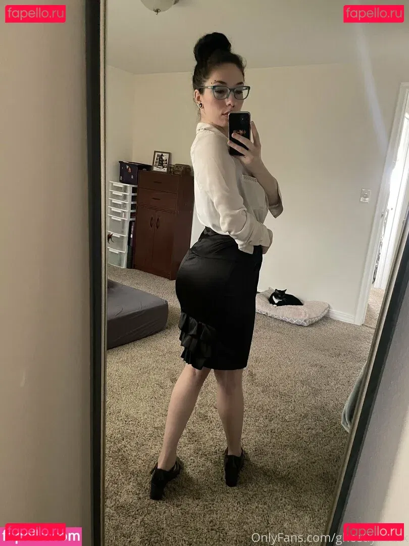 ghostlygothx Onlyfans Photo Gallery 