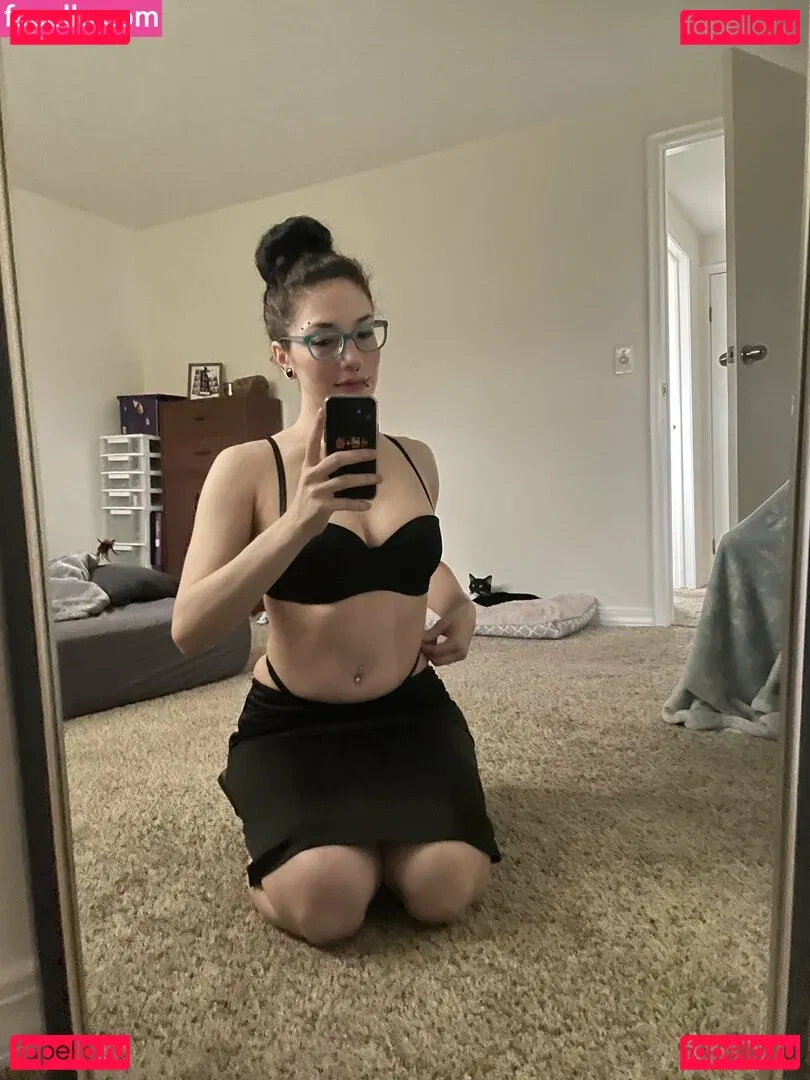 ghostlygothx Onlyfans Photo Gallery 