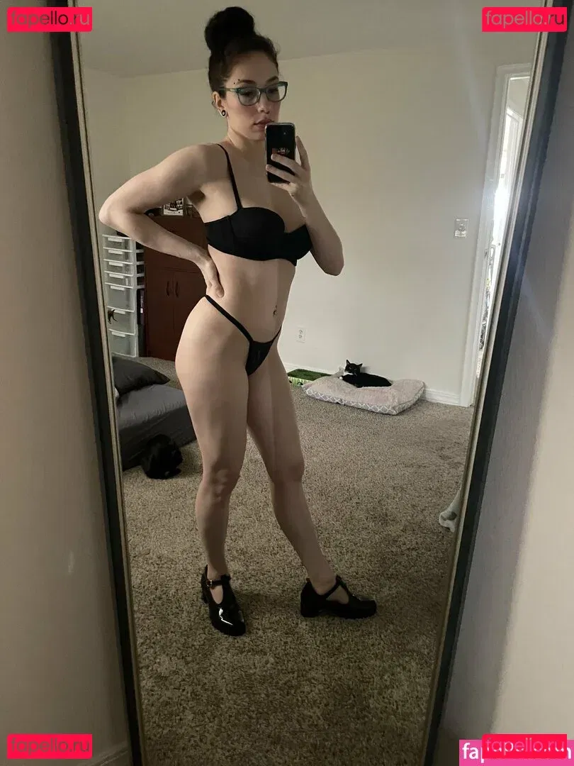 ghostlygothx Onlyfans Photo Gallery 