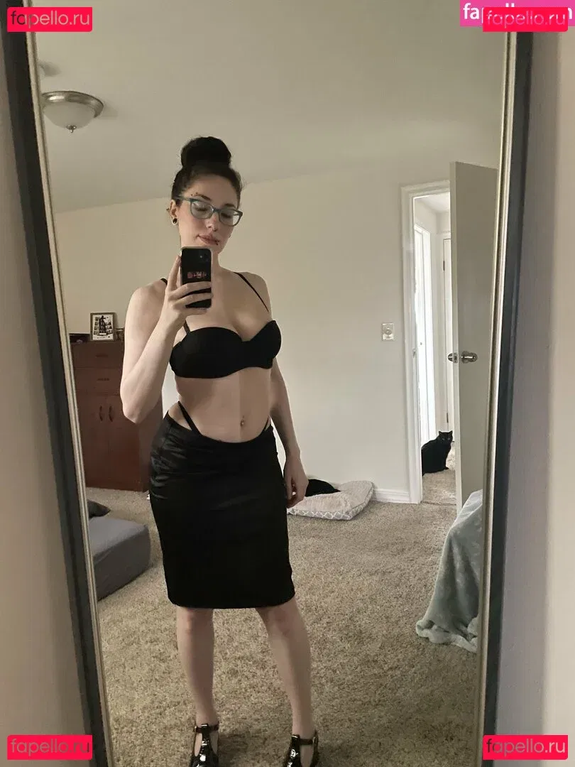 ghostlygothx Onlyfans Photo Gallery 