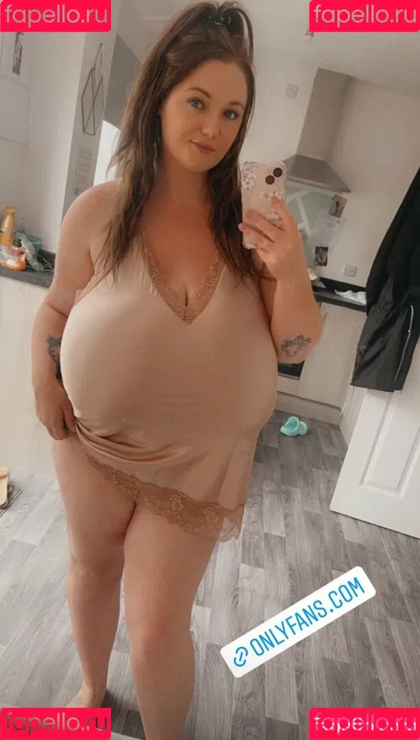 Coco Onlyfans Photo Gallery 