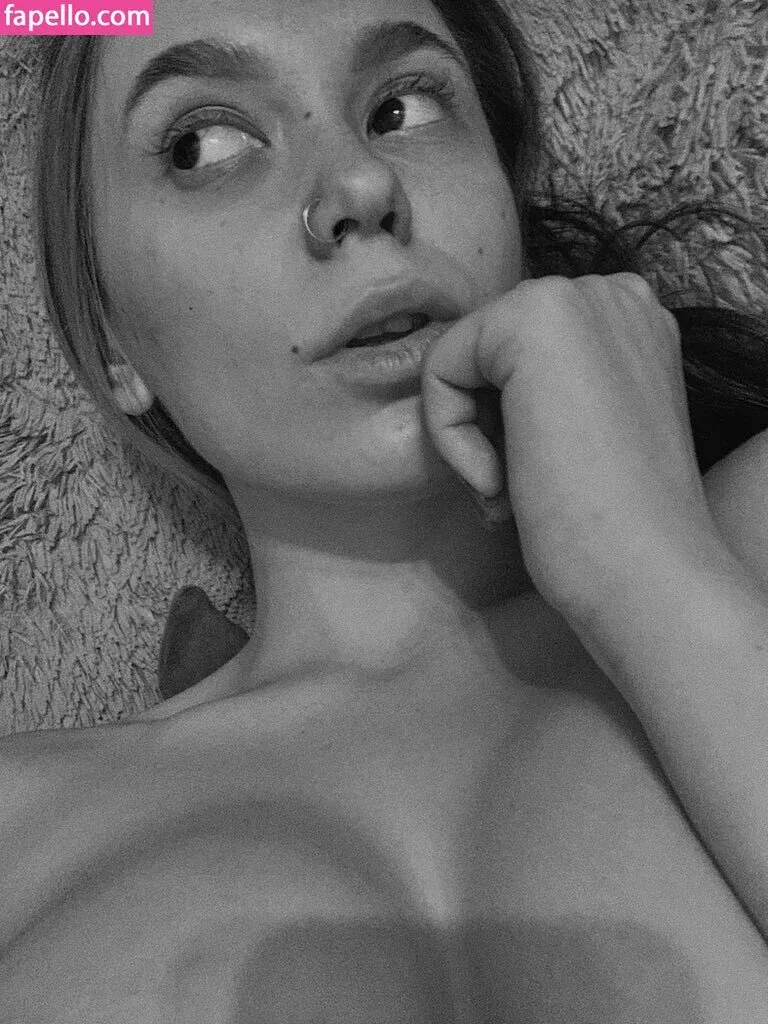 Miraclekity Onlyfans Photo Gallery 