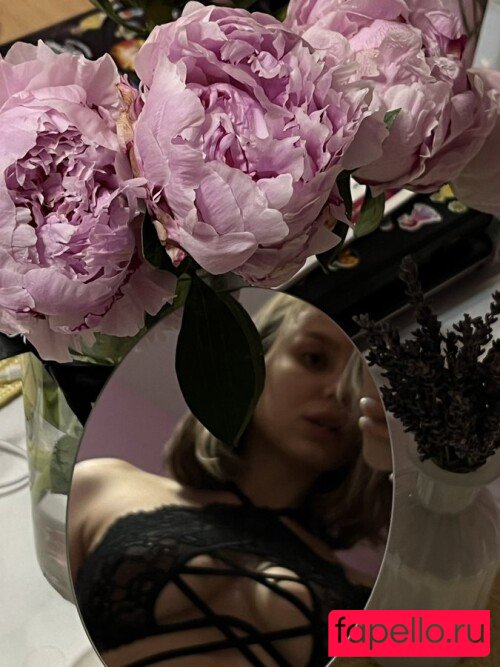 Miraclekity Nude Onlyfans Photo 16