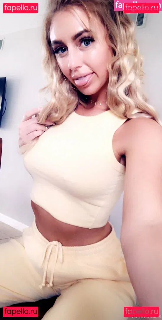 karleystokes Onlyfans Photo Gallery 