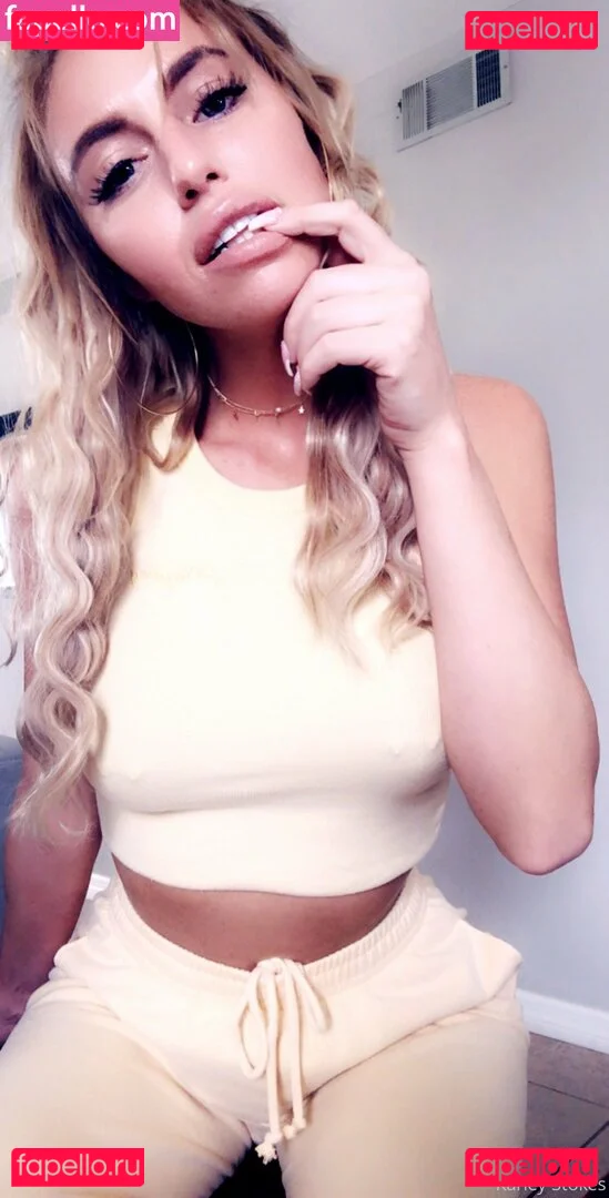 karleystokes Onlyfans Photo Gallery 