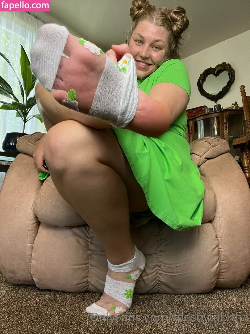 toesbytabitha Onlyfans Photo Gallery 