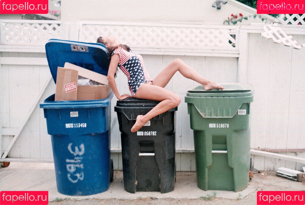 Seren Gibson Onlyfans Photo Gallery 