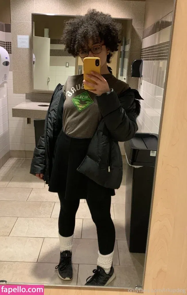 Irlupdog Onlyfans Photo Gallery 