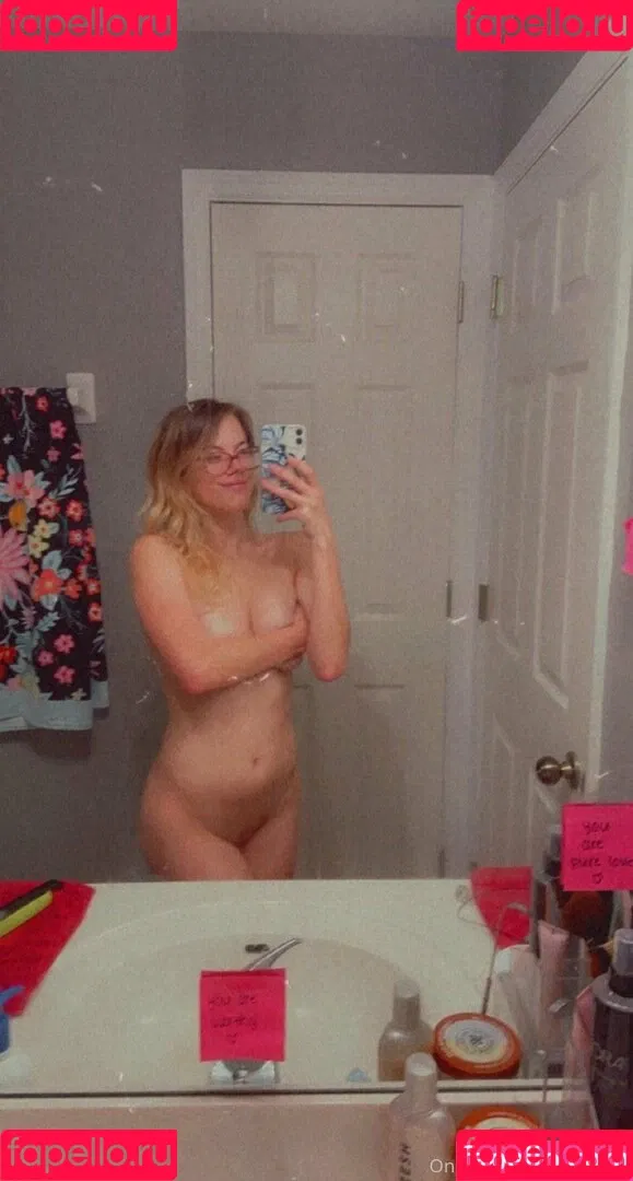 esunnyd Onlyfans Photo Gallery 