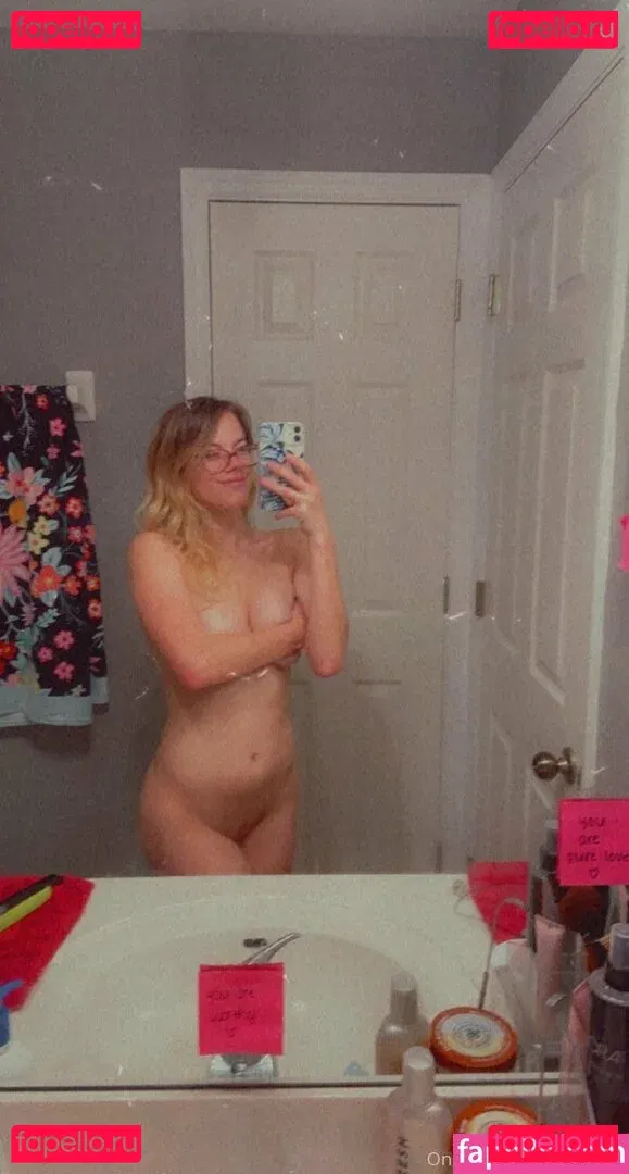 esunnyd Onlyfans Photo Gallery 